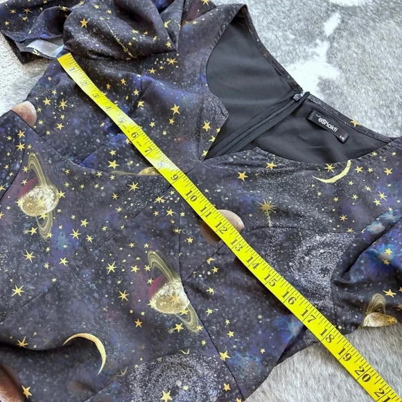 eShakti Constellation Galaxy Planet Print Crepe Empire Dress - Picture 12 of 13